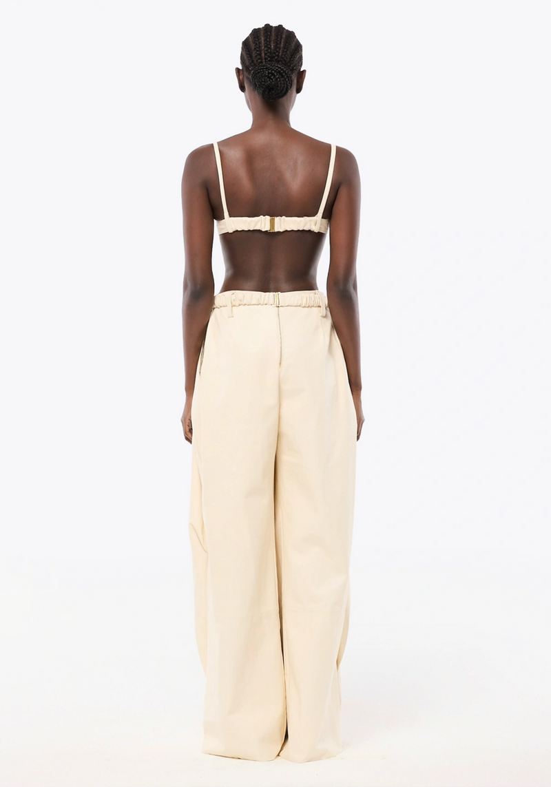 BRASSIÈRE EN CUIR