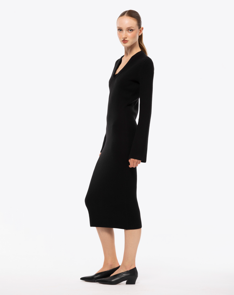 DRESS IN CASHMERE