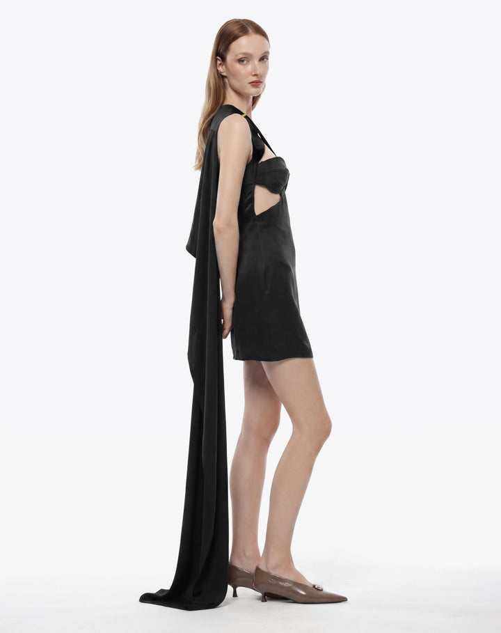 MINI-ROBE AVEC DÉCOUPES